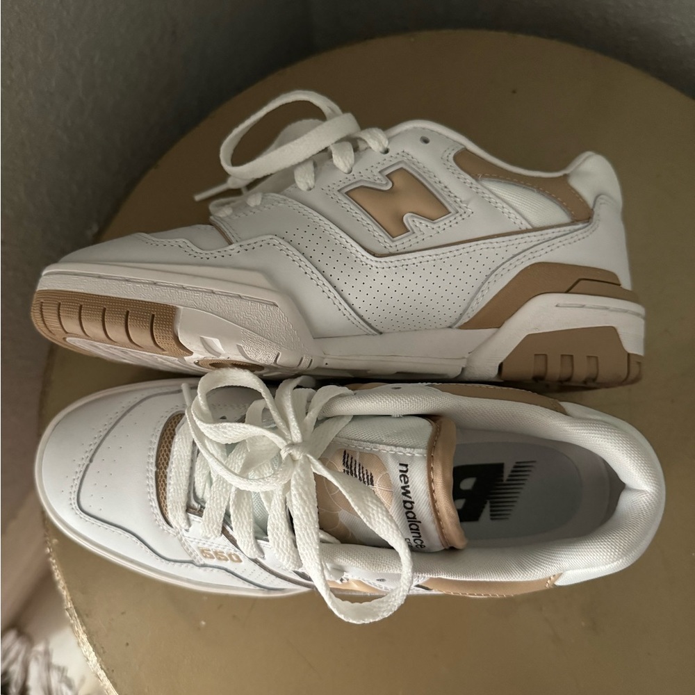 Used once New Balance 550 Size 6.5 W